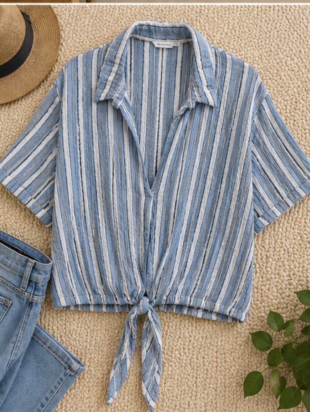 Jane and Delancey Blue and White Striped Tie-Front Button Down Shirt Large